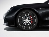 Mercedes-AMG GT 4-drzwiowe Coupé Zaciski hamulcowe  lakierowane na czerwono