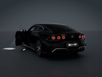 Mercedes-AMG GT 4-drzwiowe Coupé Oświetlenie Ambiente z projekcją logo marki
