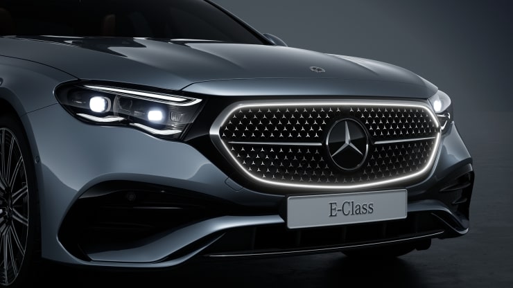 Kühlergrill beleuchtet 1