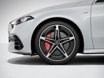 Mercedes-AMG Clasa A Limuzină compacta Etriere frana vopsite rosu