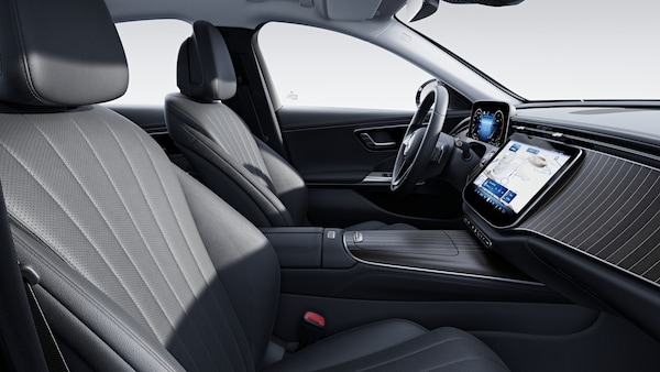 EXCLUSIVE Interieur