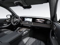 Mercedes-Maybach GLS Superscreen MBUX