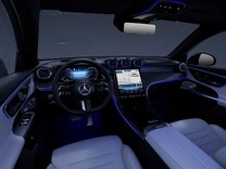 GLC Coupé 進階環景式內裝照明(含64色氛圍燈)
