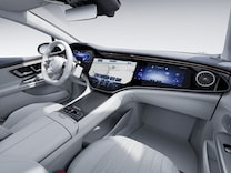 EQE Berlina Hyperscreen MBUX