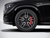 Mercedes-AMG GLE red-painted brake callipers