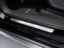 Mercedes-AMG GLE kupé Osvětlené prahové lišty dveří s výměnným krytem