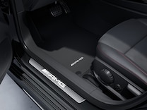 Mercedes-AMG Clasa A Limuzină compacta Ornamente praguri inscriptionate AMG, iluminate, cu carcasa detasabila