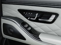 S-Class Climatised rear seats
