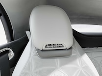 Mercedes-Maybach SL Monogram Series AIRSCARF 頸部暖風系統