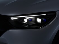 EQE SUV DIGITAL LIGHT