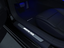 Mercedes-AMG SL Roadster Podświetlane listwy progowe z napisem "AMG”