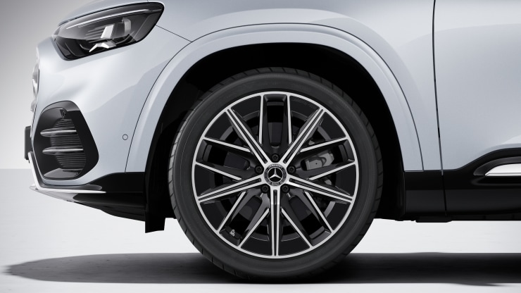20" AMG Leichtmetallräder im Vielspeichen-Design Bild 1