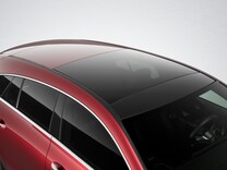 Mercedes-AMG CLA Shooting Brake Panoramic sliding sunroof
