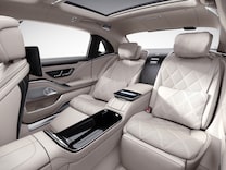 Mercedes-Maybach S-Class 後座小腿按摩功能