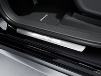 Mercedes-AMG GLS Osvětlené prahové lišty dveří s výměnným krytem