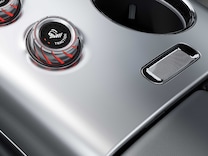 Mercedes-AMG GT 4 Door Coupé AMG 循跡控制系統