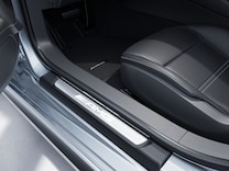 Mercedes-AMG GT Coupé AMG illuminated door sill panels with "AMG" lettering and exchangeable covers