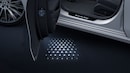 Bild von: Umfeldbeleuchtung mit animierter Projektion des Mercedes-Benz Pattern, 2-fach