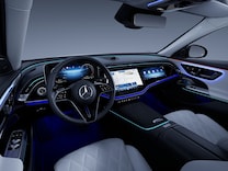 E-Class Sedan Active ambient lighting