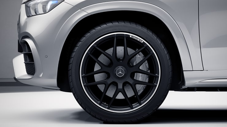 22" AMG Schmiederäder im Kreuzspeichen-Design Bild 1