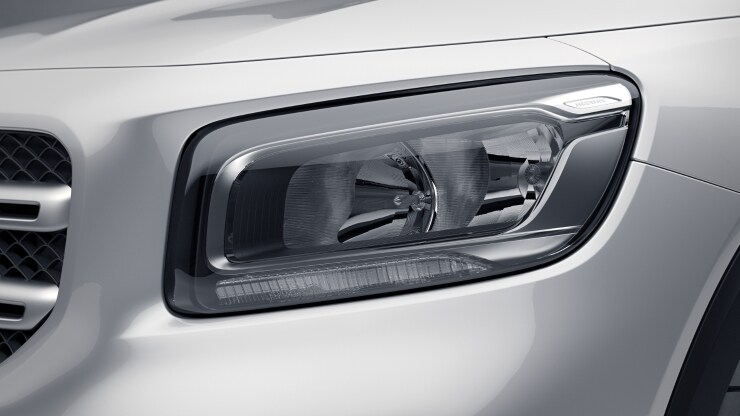 Halogen-Scheinwerfer mit integriertem LED-Tagfahrlicht Bild 1