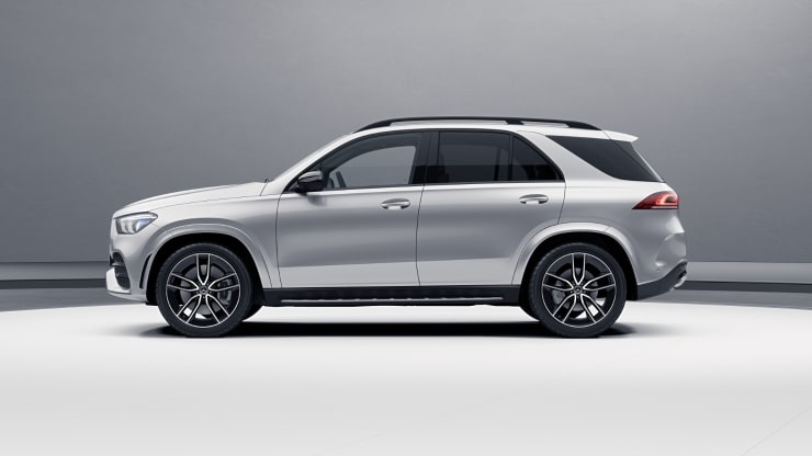 AMG Line exterior 4