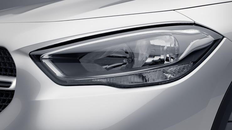 Halogenscheinwerfer mit integriertem LED-Tagfahrlicht Bild 1