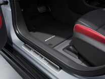 CLA Shooting Brake AMG腳踏墊