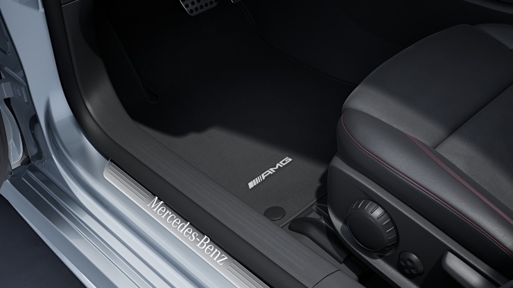 AMG Fußmatten 2