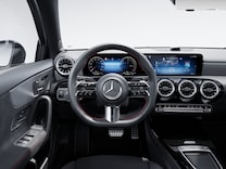 A-Class Hatchback 多功能Nappa真皮平底跑車方向盤