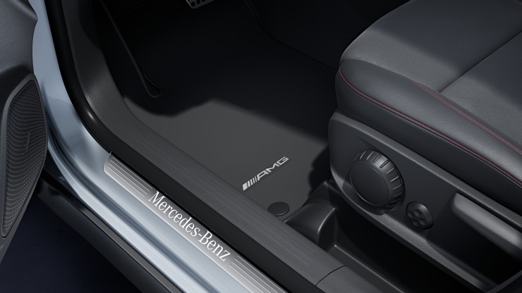 AMG Fußmatten 2