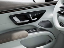 EQS Berlina Sedile guidatore regolabile elettricamente