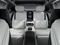 Mercedes-Maybach S-Class 後座中央冰箱