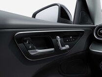 C-Klasse T-Modell Vordersitz links elektrisch verstellbar mit Memory-Funktion