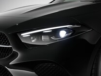 Classe A Berlina compatta MULTIBEAM LED