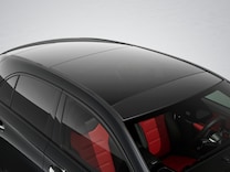 A-Class Hatchback 全景式電動天窗