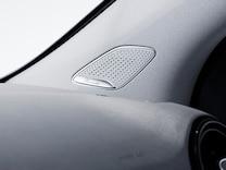 GLA Burmester® térhatású hangrendszer