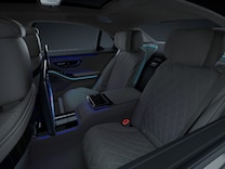S-Class Active ambient lighting