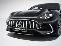 Mercedes-AMG GT 4-Türer Coupé Kühlergrill mit beleuchteter Umrandung