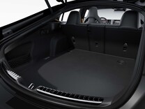 Mercedes-AMG GT 4-Türer Coupé Laderaum- und Ablagepaket
