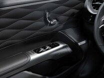 Mercedes-AMG GT 4 Door Coupé Climatised front seats