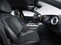 Mercedes-AMG GT 4 Door Coupé Seat belts in yellow