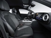 Mercedes-AMG GT 4 Door Coupé Omission of coloured seat belts