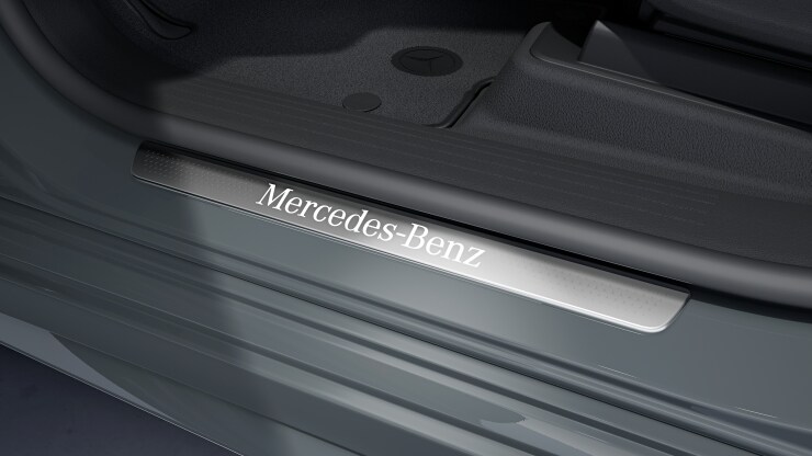MANUFAKTUR Fußmatten Hochflor mit gesticktem Mercedes Stern Bild 1