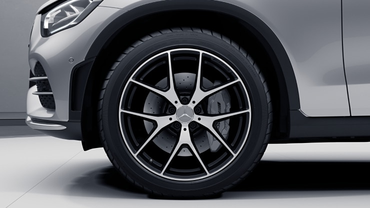Jantes alliage AMG 50,8 cm (20") à 5 doubles branches finition noir mat/naturel brillant 2
