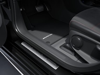CLA Sedan AMG腳踏墊