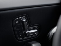 A-Klasse Kompaktlimousine Fahrersitz elektrisch einstellbar mit Memory-Funktion