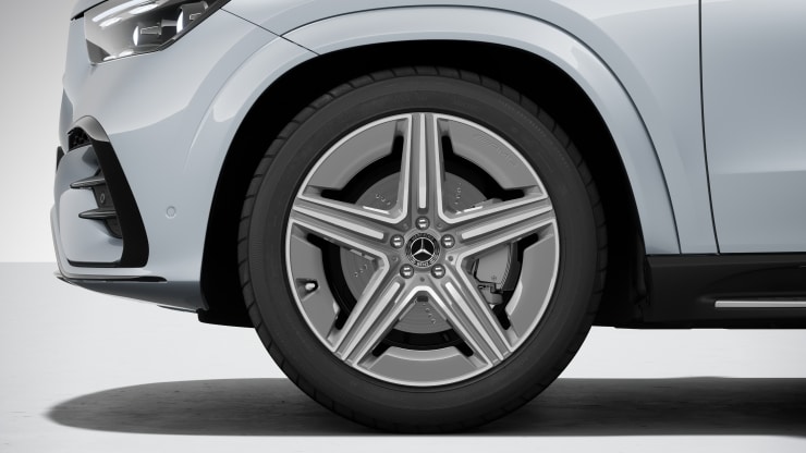 21" AMG Leichtmetallräder im 5-Doppelspeichen-Design Bild 1