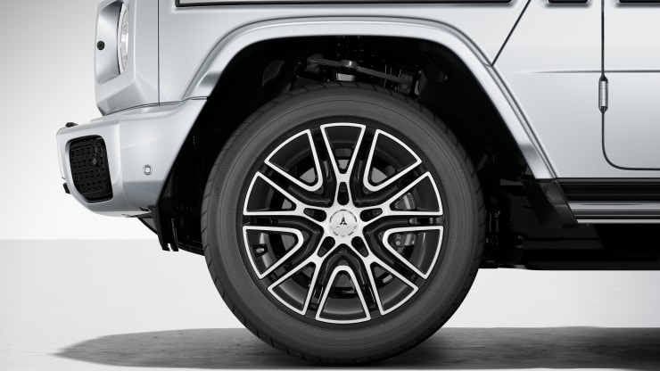 20" AMG Leichtmetallräder im 10-Speichen-Design 1