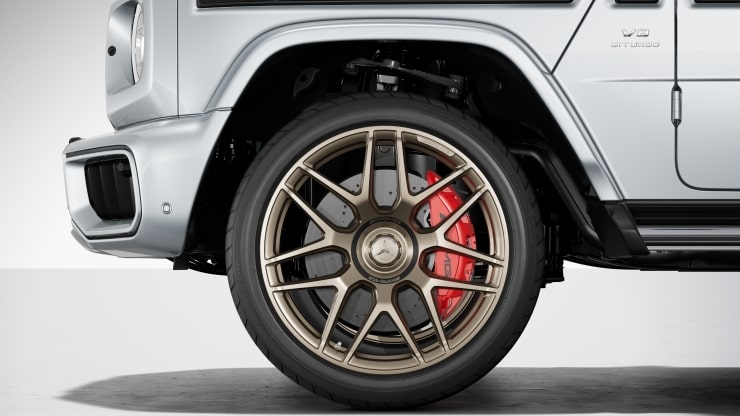 22" AMG Schmiederäder im Kreuzspeichen-Design in MANUFAKTUR Ausführung Bild 1